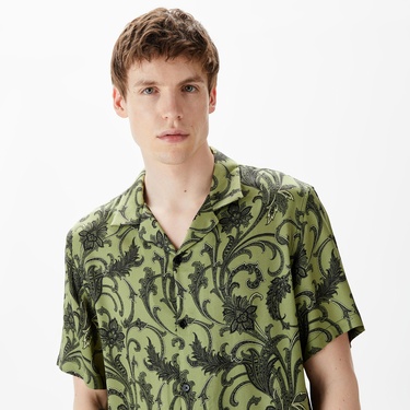  ERKEK DESENLİ KISA KOLLU YEŞİL GÖMLEK