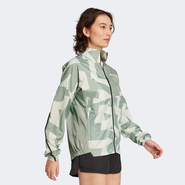  adidas Terrex Multi Printed Wind Kadın Yeşil Ceket