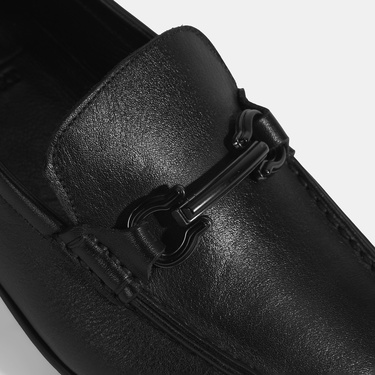  Erkek Siyah Slip-On Deri Loafer