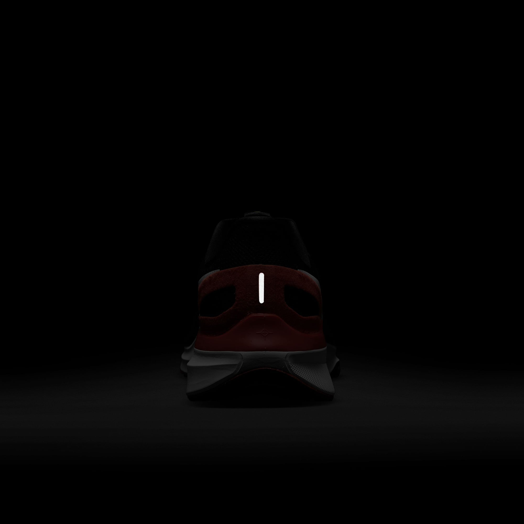 Nike Structure 25 Erkek Siyah Spor Ayakkabı