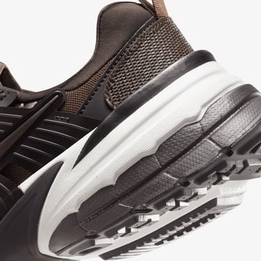  Nike V2K Run Erkek Kahverengi Spor Ayakkabı