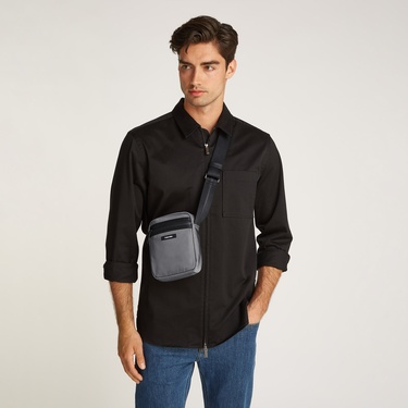  Calvin Klein Erkek Gri El Çantası