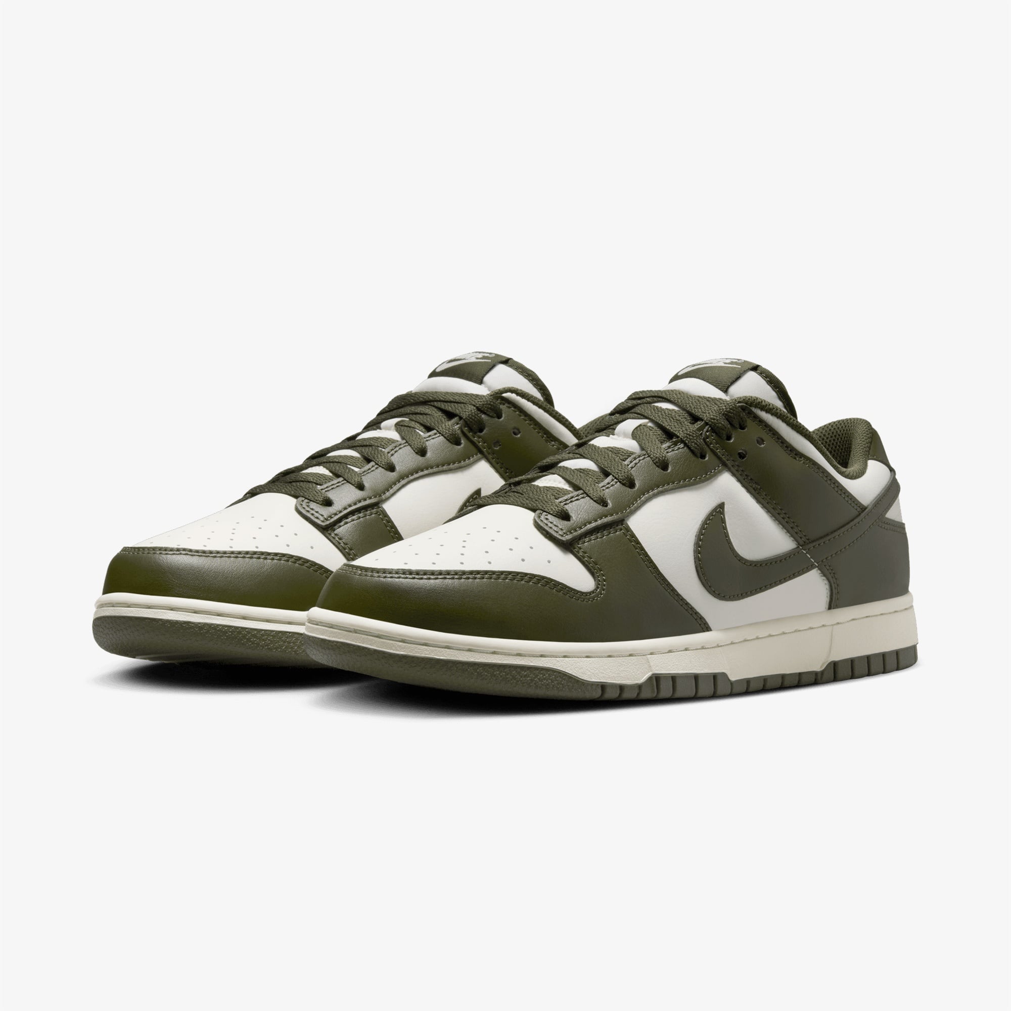 Nike Dunk Low Retro Erkek Krem Rengi Spor Ayakkabı
