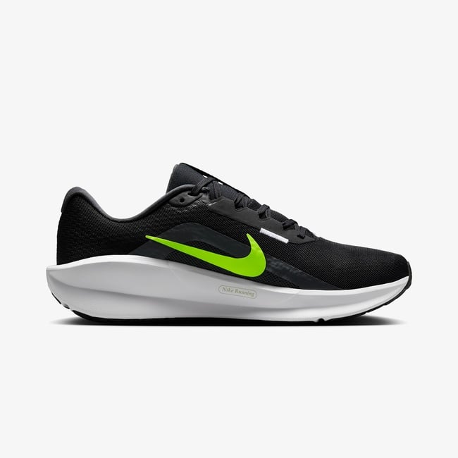  Nike Downshifter 13 Erkek Siyah Koşu Ayakkabısı