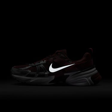  Nike V2K Run Kadın Bordo Spor Ayakkabı