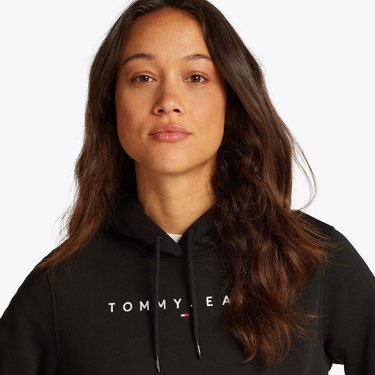  Tommy Jeans Kadın Siyah Sweatshirt