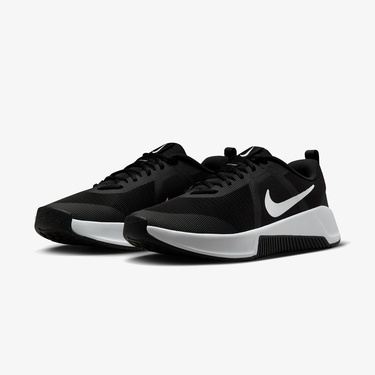  Nike MC Trainer 3 Erkek Siyah Spor Ayakkabı