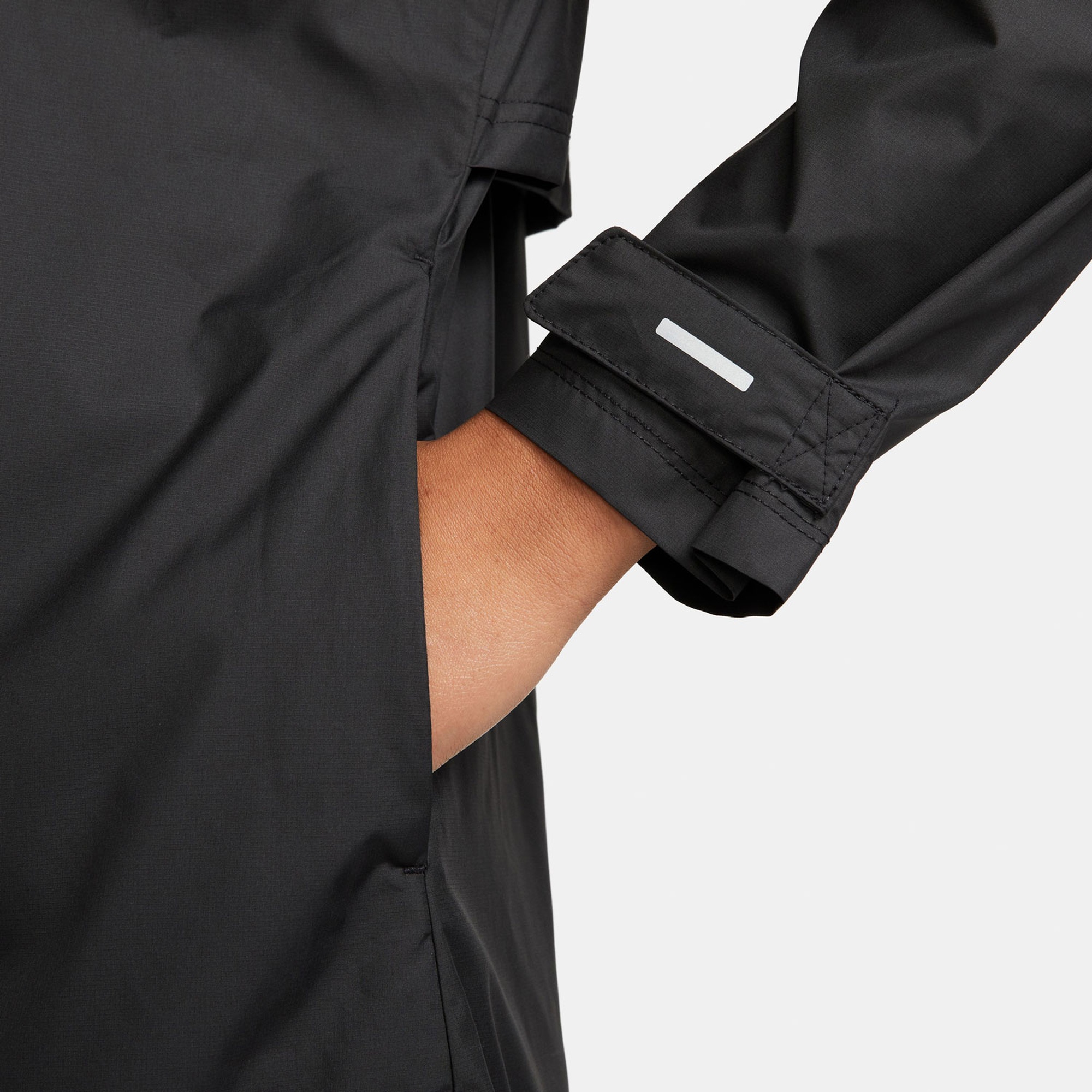 Nike Fast Repel Kadın Siyah Yağmurluk