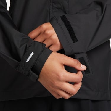  Nike Fast Repel Kadın Siyah Yağmurluk