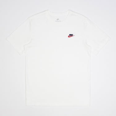  Nike Sportswear Club Erkek Beyaz T-Shirt