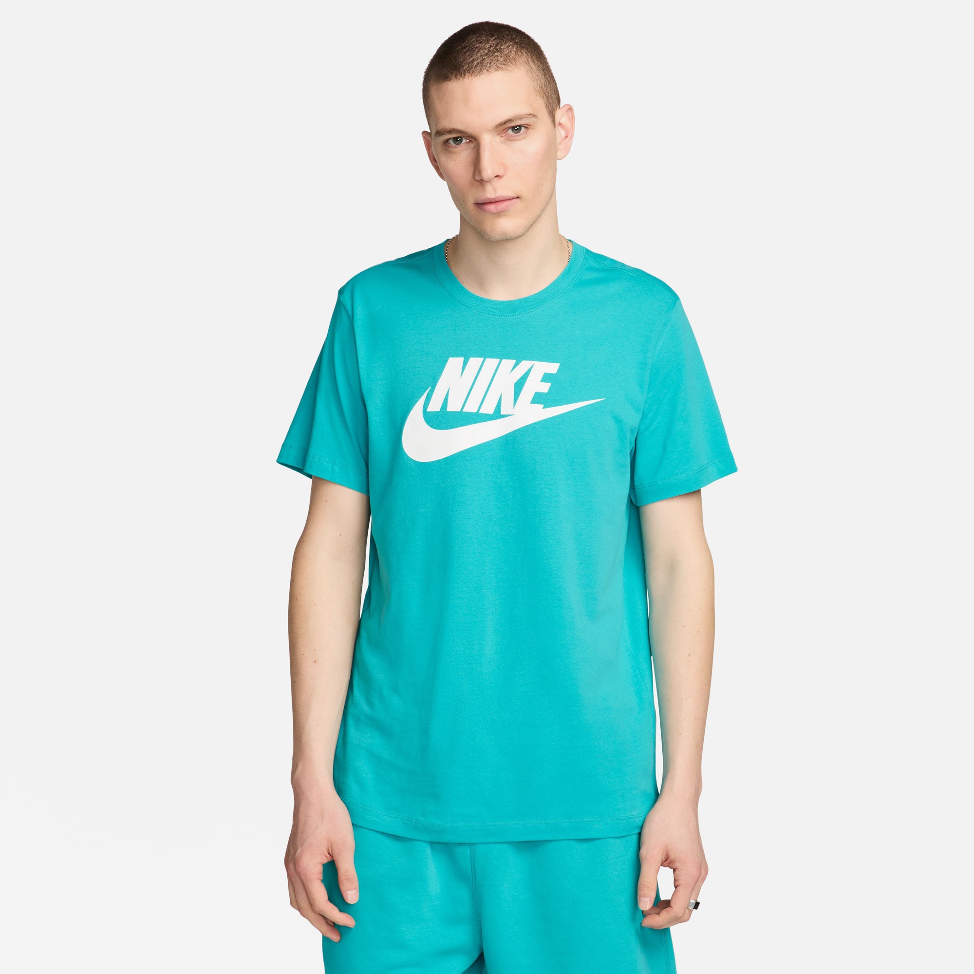 Nike Sportswear Erkek Mavi Kısa Kollu T-Shirt