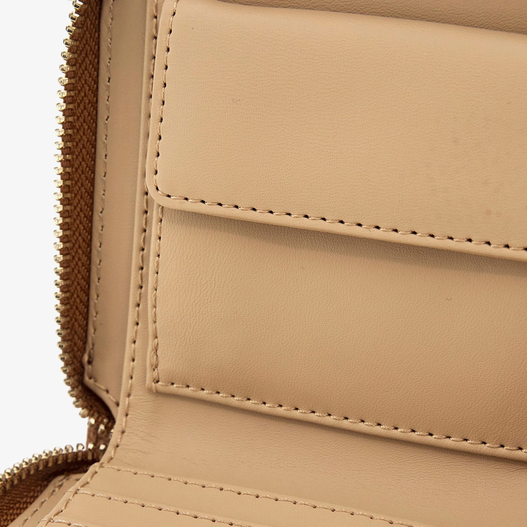 Guess Laurel Medium Zi Laurel Small Zip Around Kadın Kahverengi Cüzdan