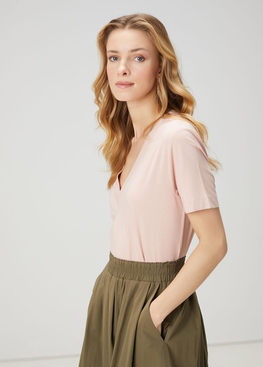  Beymen Club Kadın Pembe V Yaka Basic T-shirt