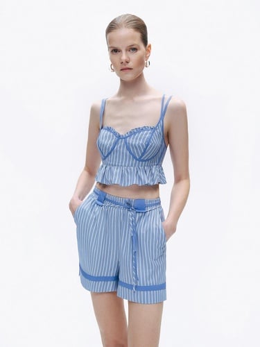  Fırfırlı Crop Top