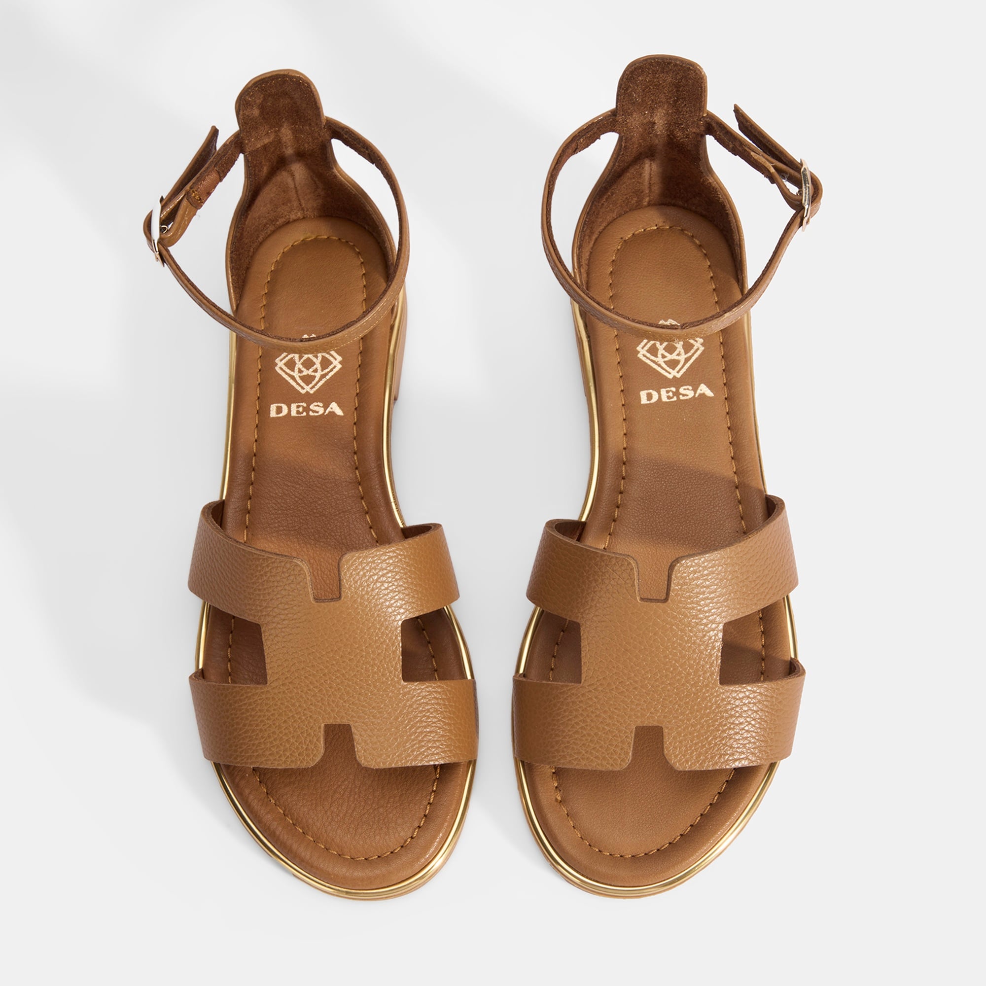 Kadın Kahve Ayarlanabilir Tokalı Deri Sandalet