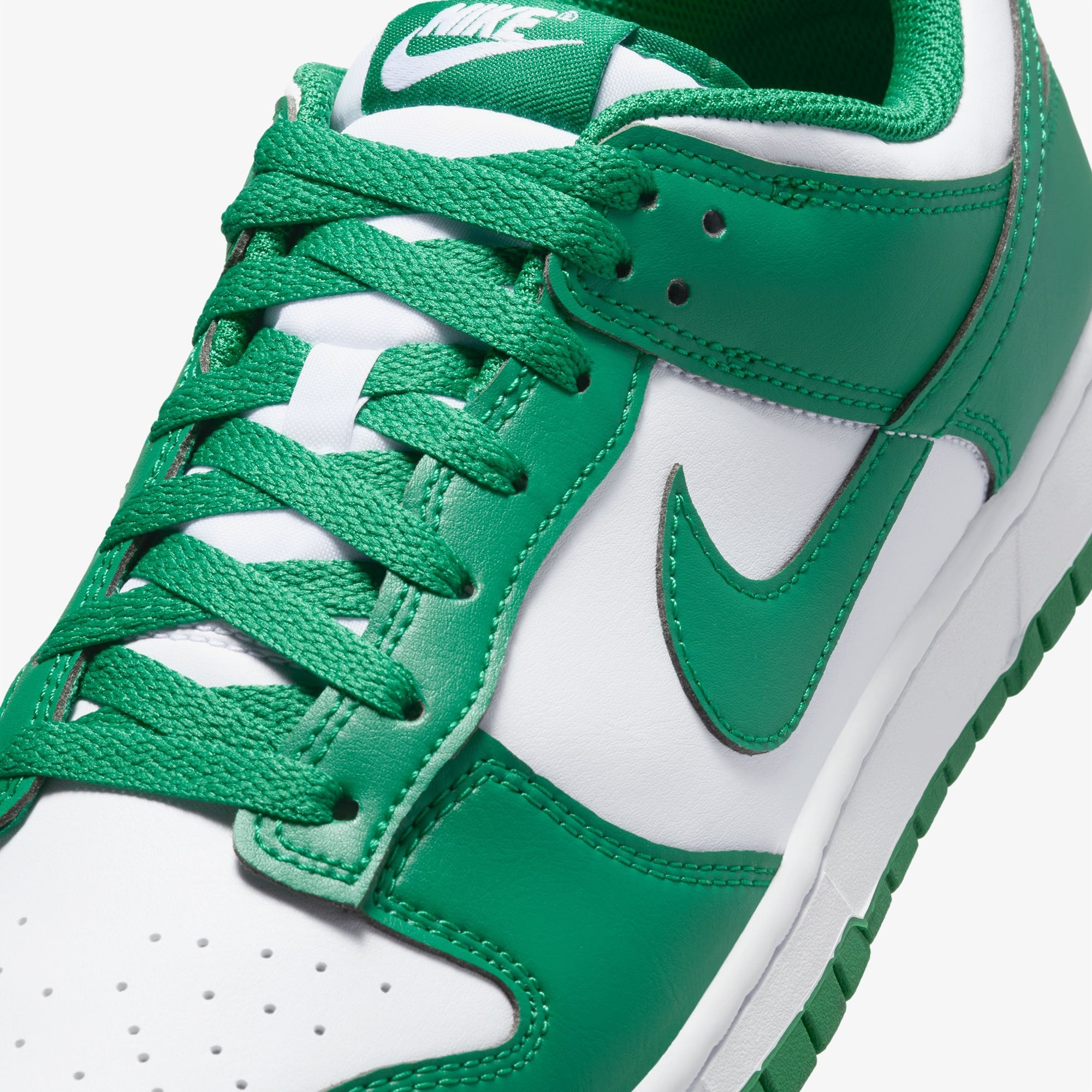 Nike Dunk Low Retro Erkek Beyaz Spor Ayakkabı