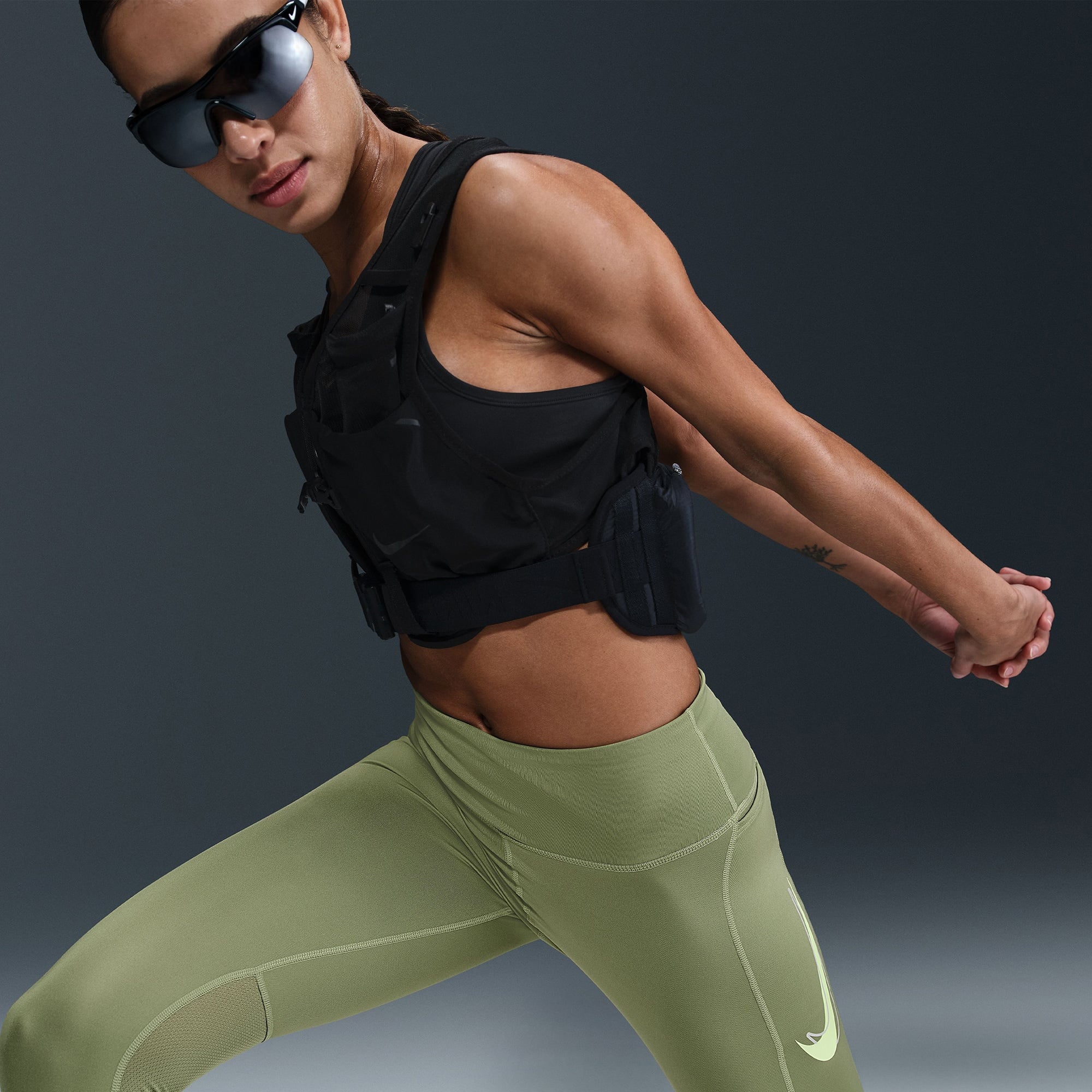 Nike Dri-Fit Fast Kadın Haki  Tayt