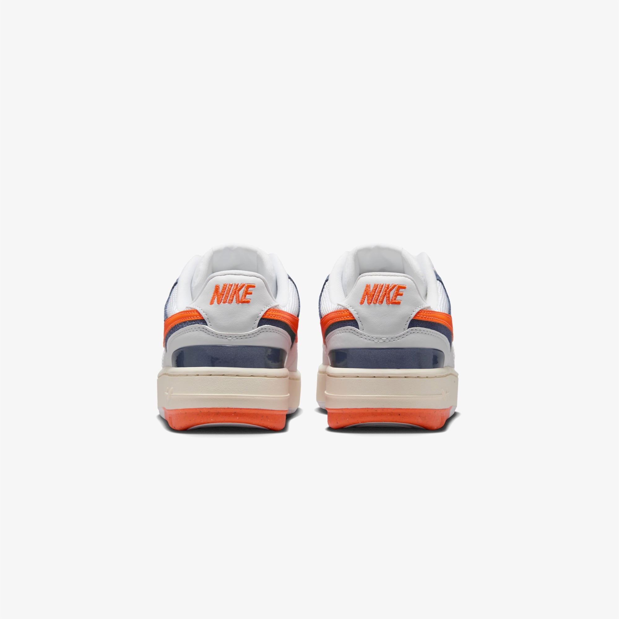 Nike Gamma Force Kadın Beyaz Spor Ayakkabı