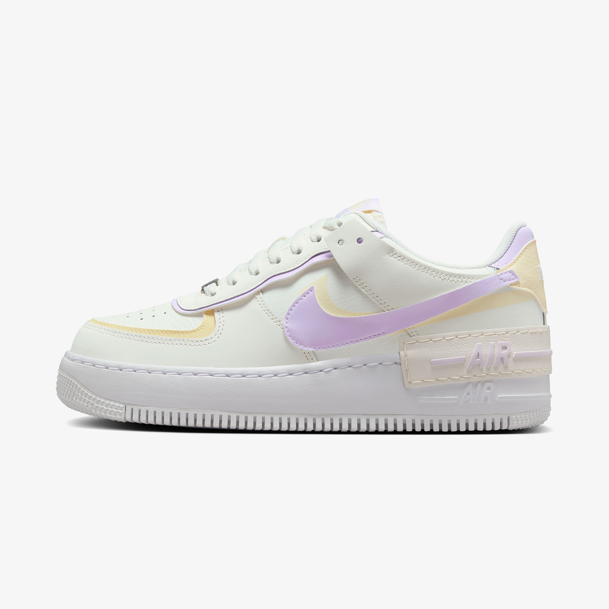 Nike Air Force 1 Shadow Kadın Beyaz Spor Ayakkabı