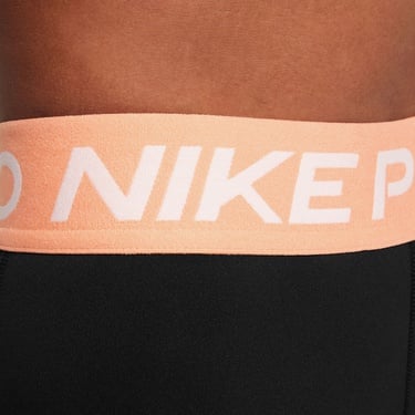  Nike Pro Dri-Fit Çocuk Siyah Şort