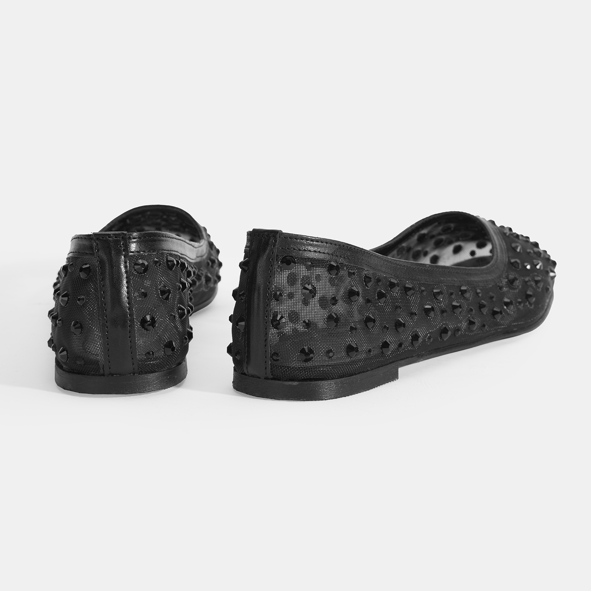 Kadın Siyah Taş Detaylı Fileli Babet