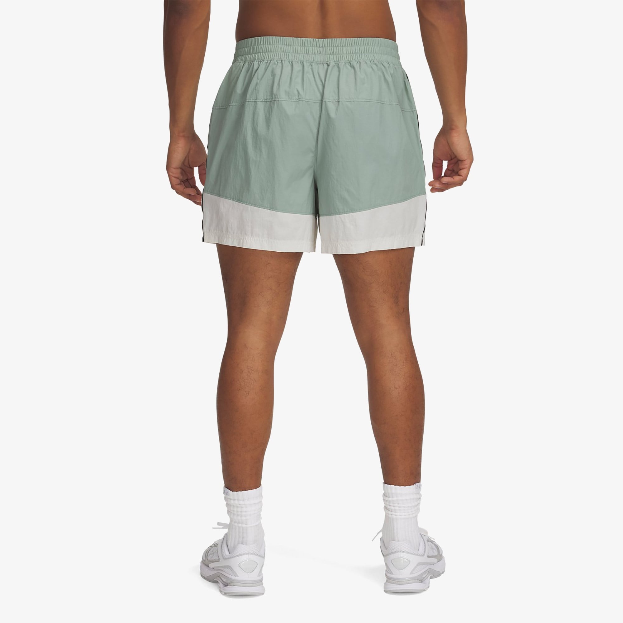 Under Armour Terrace 96 Dokuma Erkek Yeşil Şort