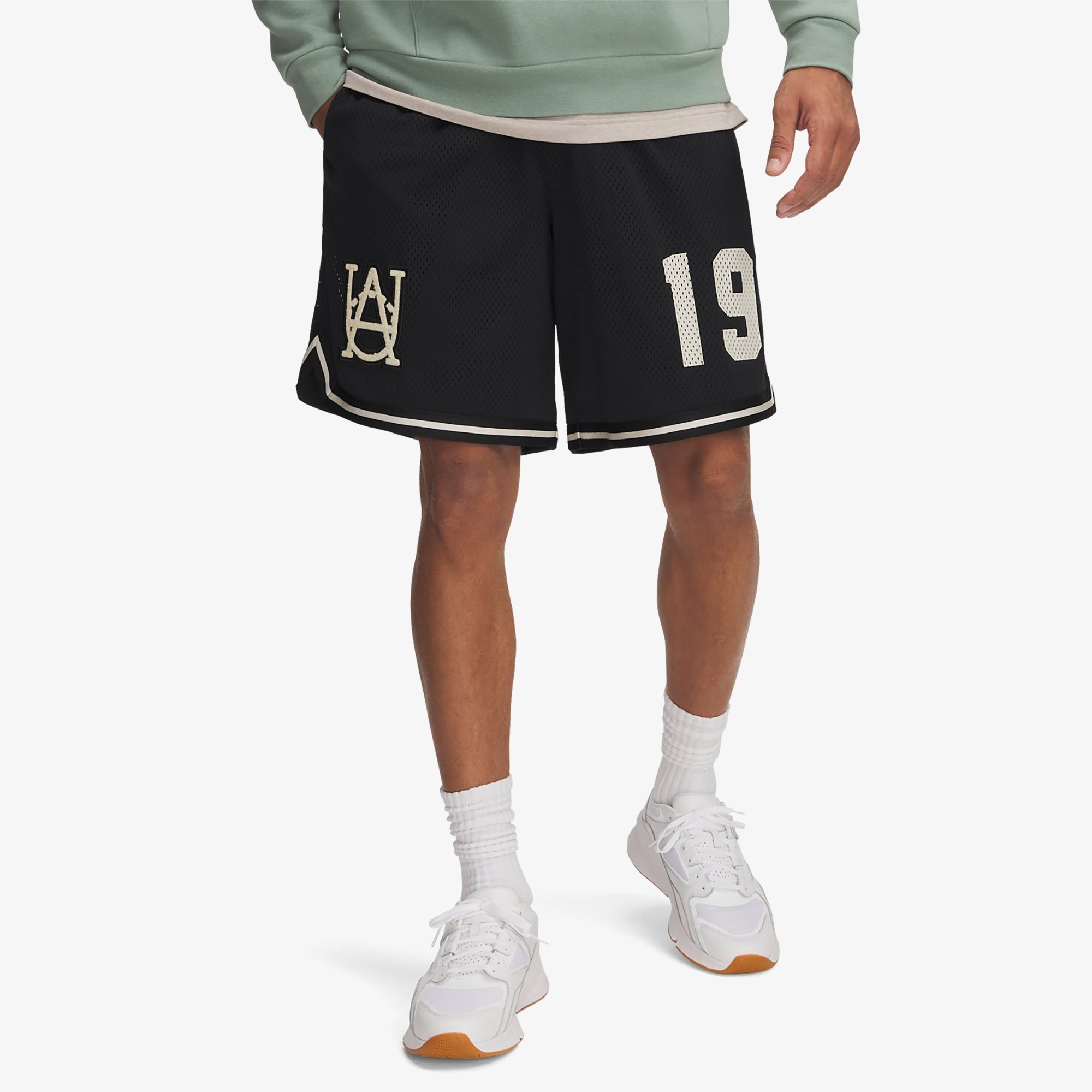 Under Armour Courtside 96 Hoop Erkek Siyah Basketbol Şortu