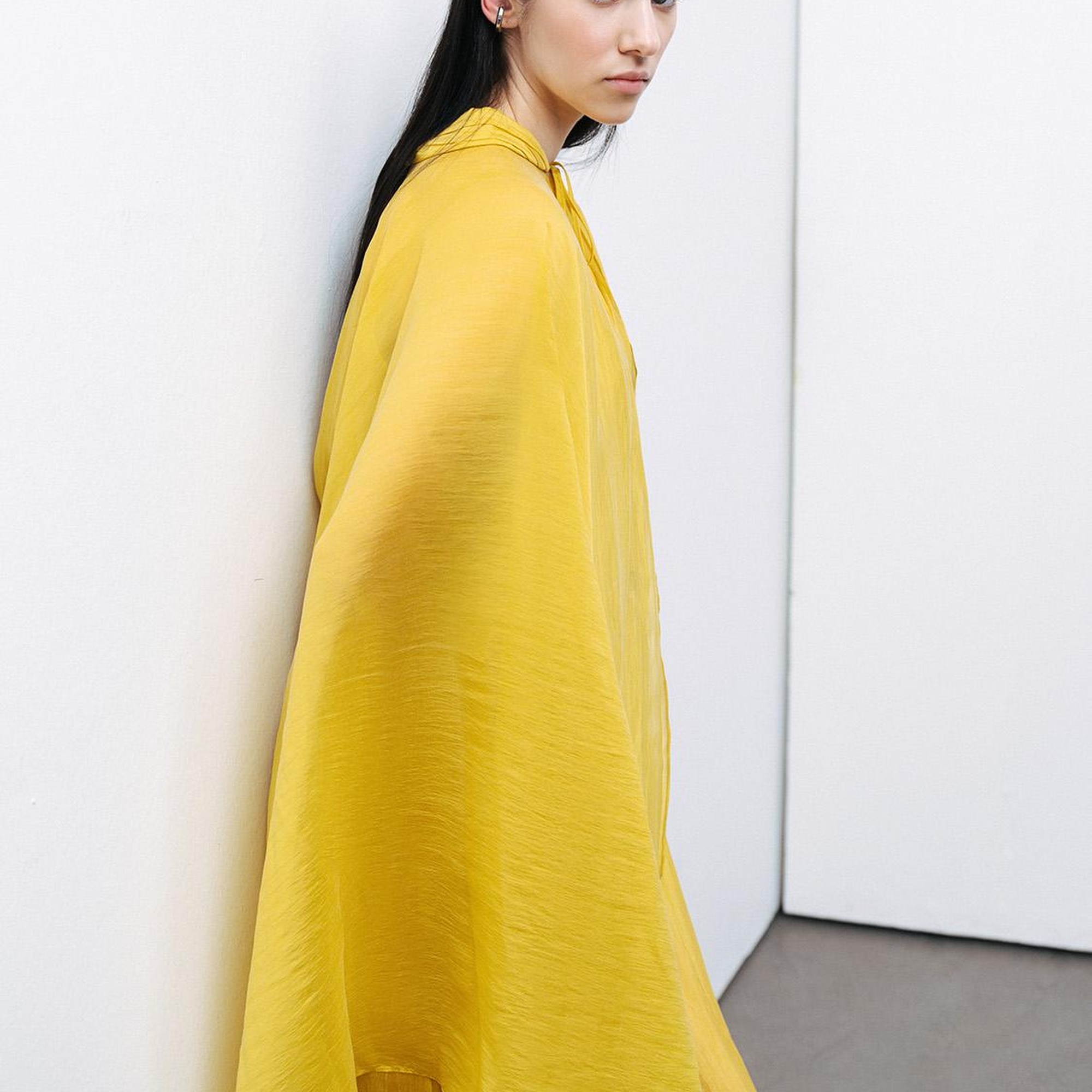 Asimetrik Tasarımlı Pelerin