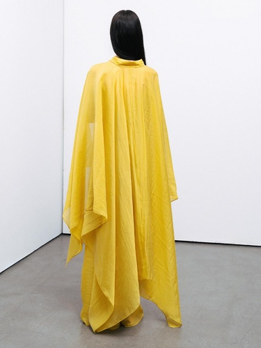  Asimetrik Tasarımlı Pelerin