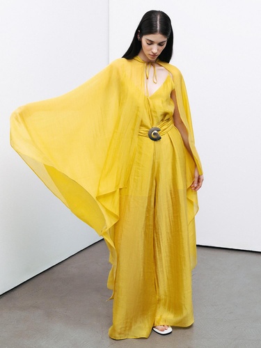  Asimetrik Tasarımlı Pelerin