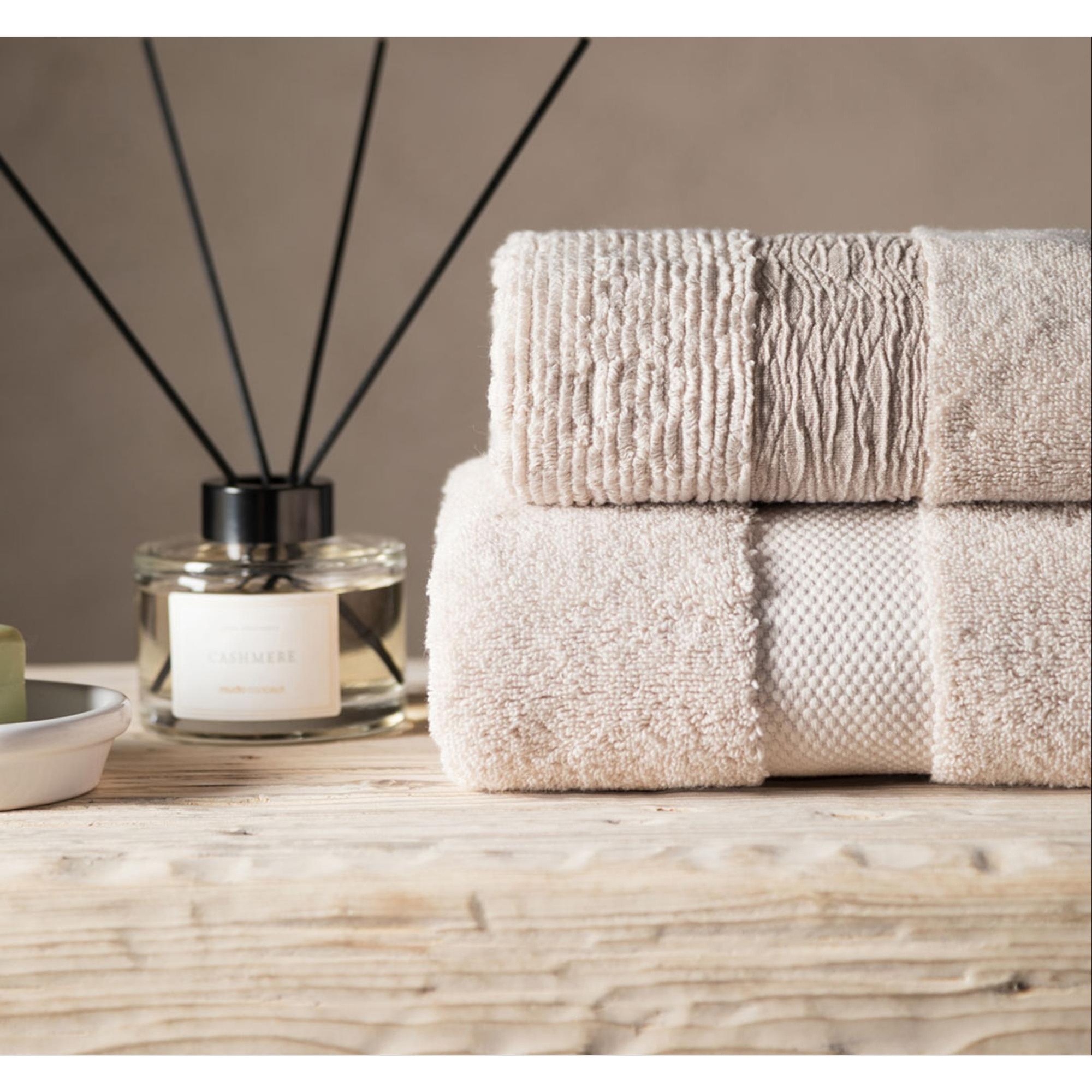 BORLA BEJ YÜZ HAVLUSU 50X80