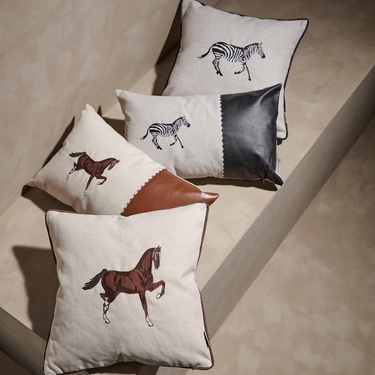  WILD AT KIRLENT EKRU 31X50