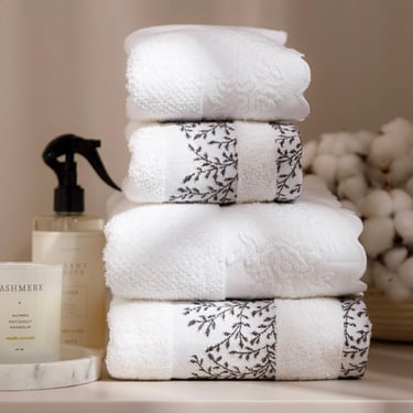  LILY LOVELY YÜZ HAVLUSU 50X80