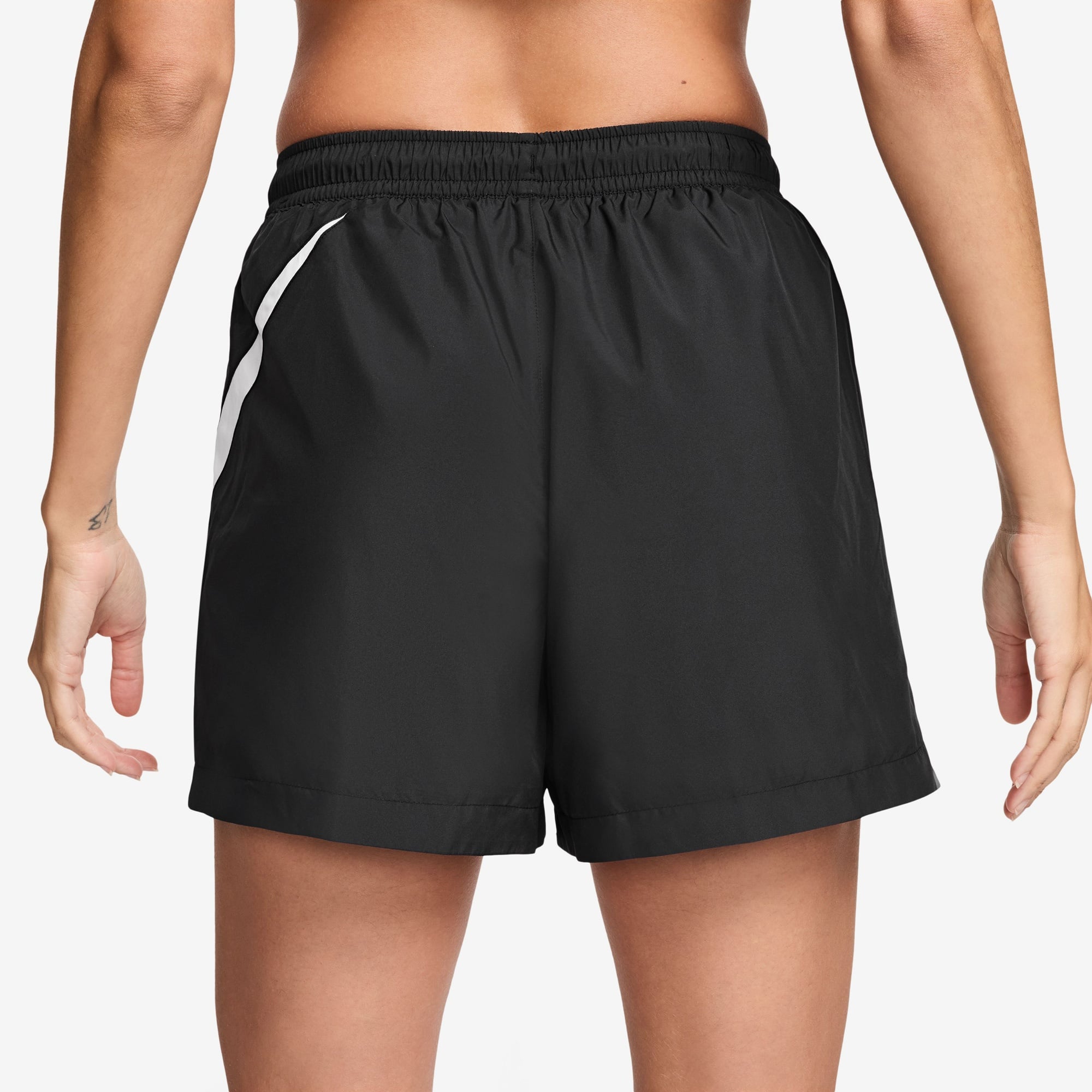 Nike Sportswear Classic Woven 13 cm Kadın Siyah Şort