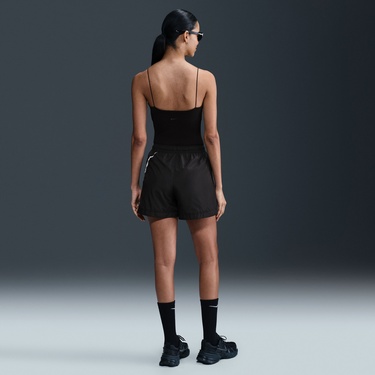  Nike Sportswear Classic Woven 13 cm Kadın Siyah Şort