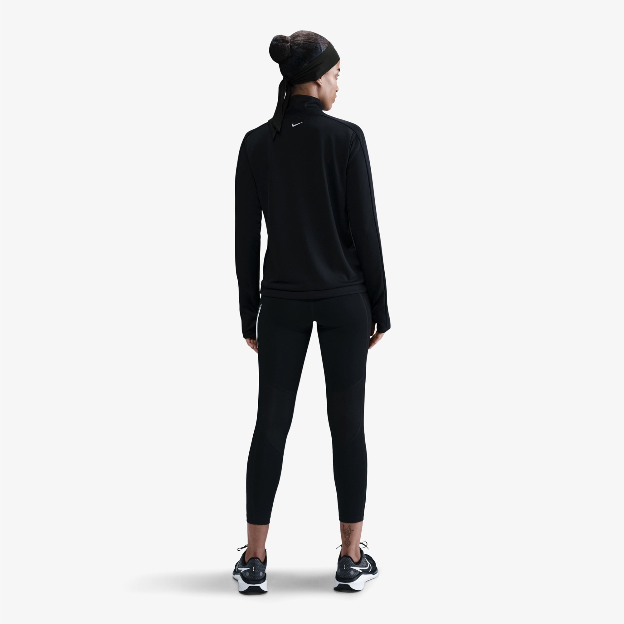 Nike Swoosh Kadın Siyah Eşofman Üstü