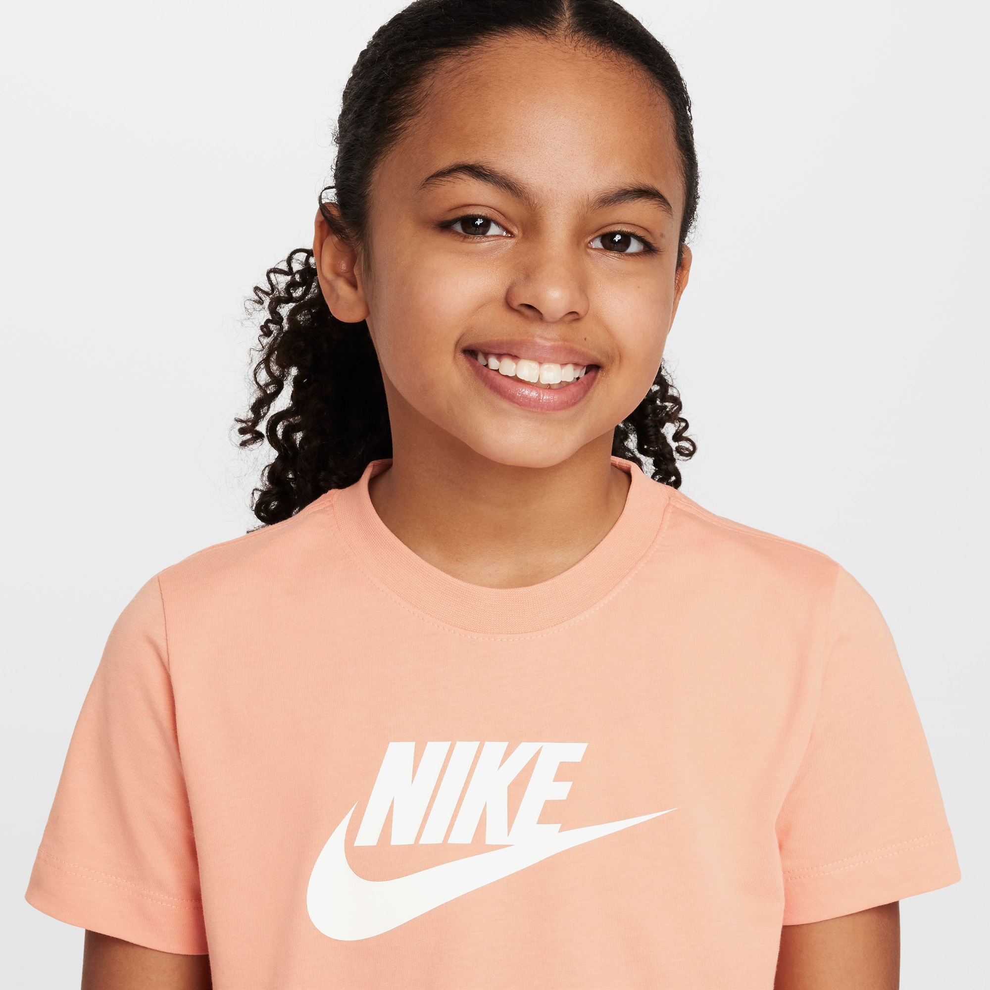 Nike Sportswear Futura Çocuk Turuncu Crop T-Shirt