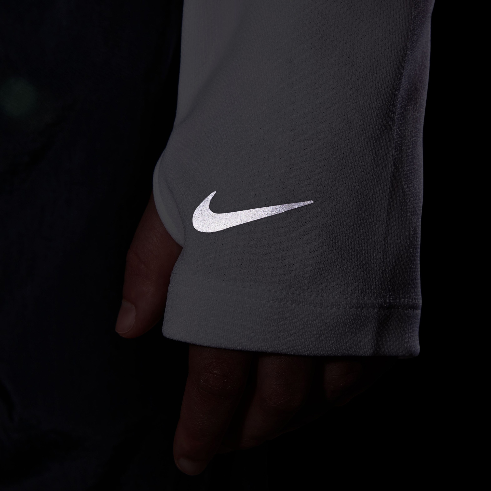 Nike Dri-Fit Multi Çocuk Beyaz Eşofman Üstü