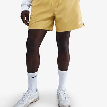  Nike Club Flow Erkek Sarı Şort