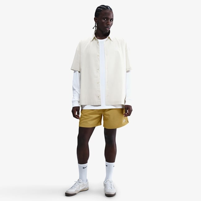  Nike Club Flow Erkek Sarı Şort