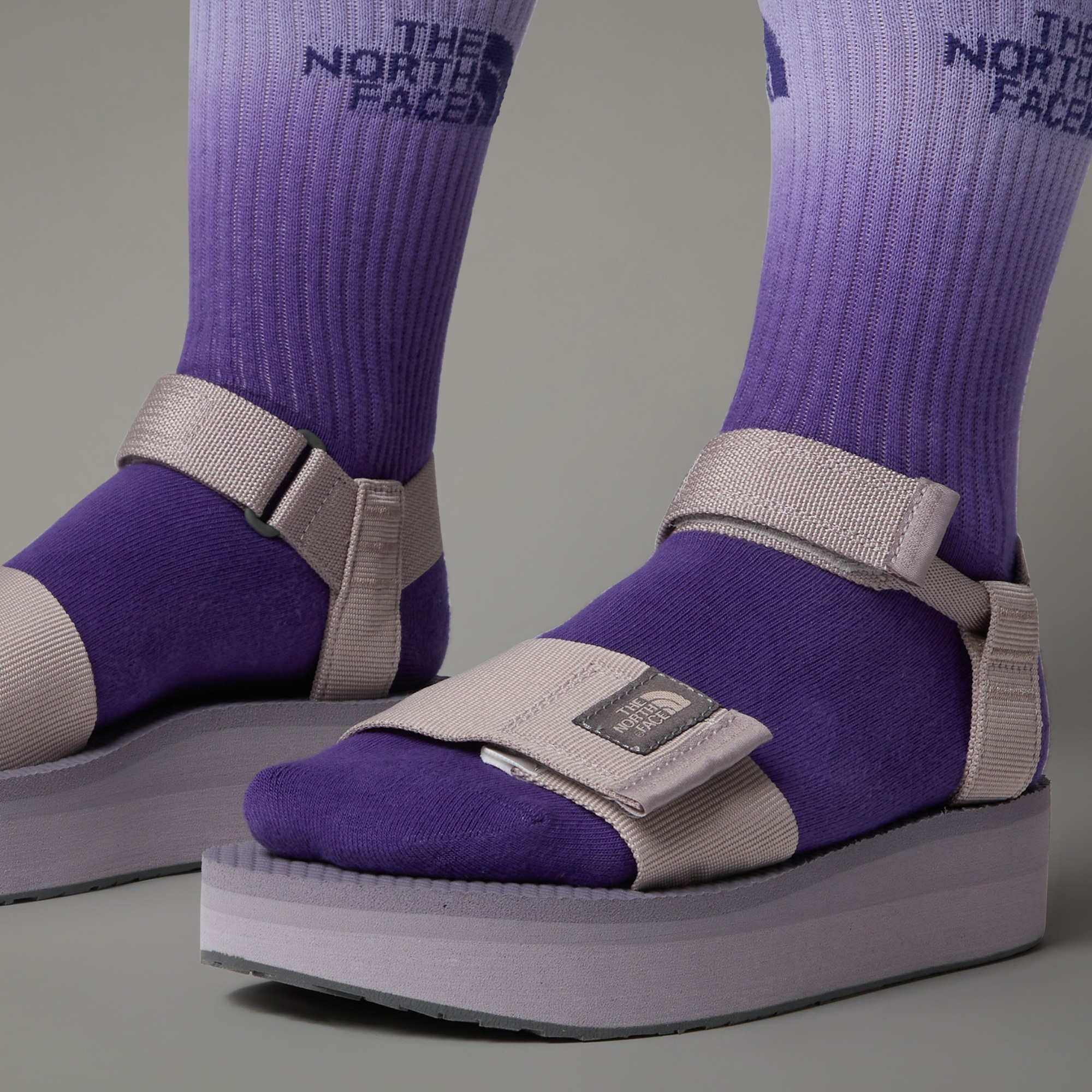 The North Face Skeena Platform Kadın Gri Sandalet