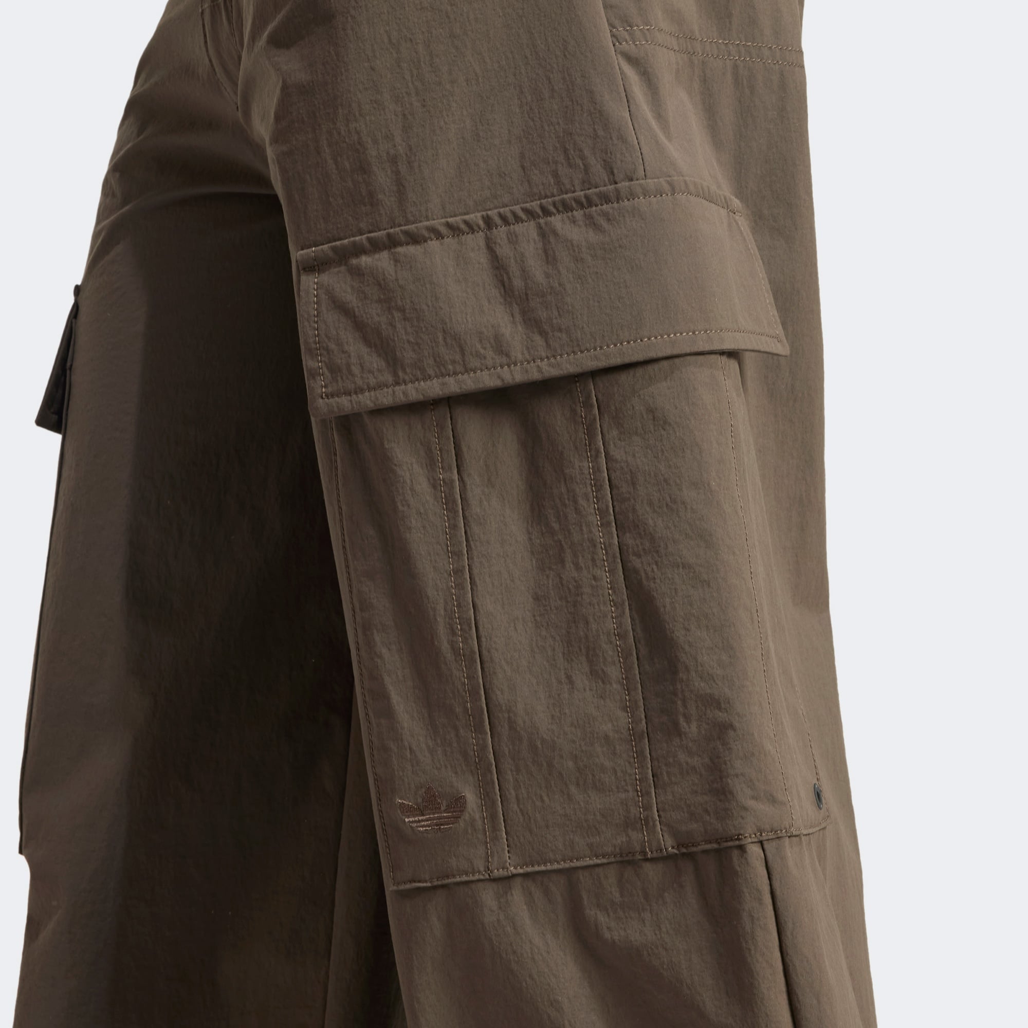 adidas Premium Essentials Kadın Yeşil Kargo Pantolon