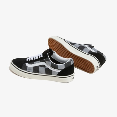  Vans Old Skool Kadın Siyah Sneaker