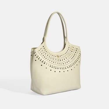  Kadın Beyaz Perforeli Deri Omuz Çantası