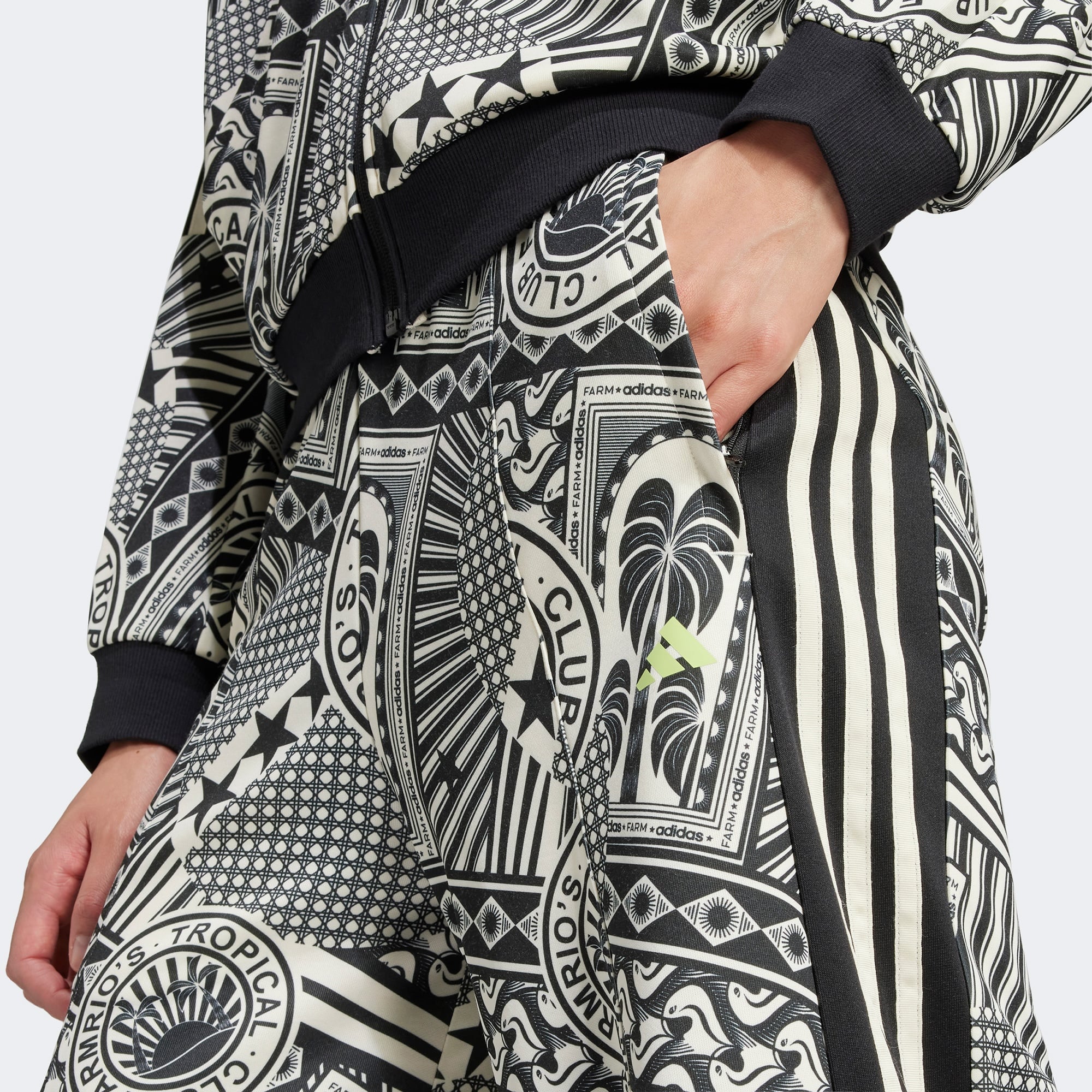 adidas X Farm Tiro Track Kadın Beyaz Eşofman Altı