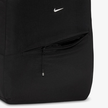  Nike Aura Unisex Siyah Sırt Çantası