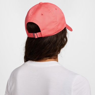  Nike Club Futura Unisex Turuncu Şapka