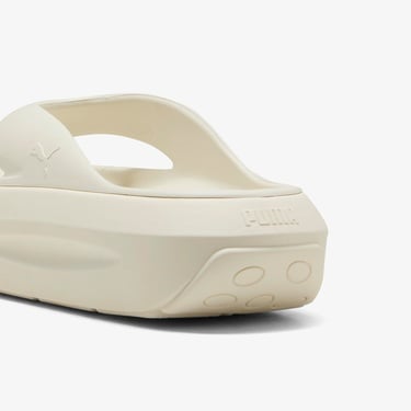  Puma Flatter Flip Kadın Krem Terlik