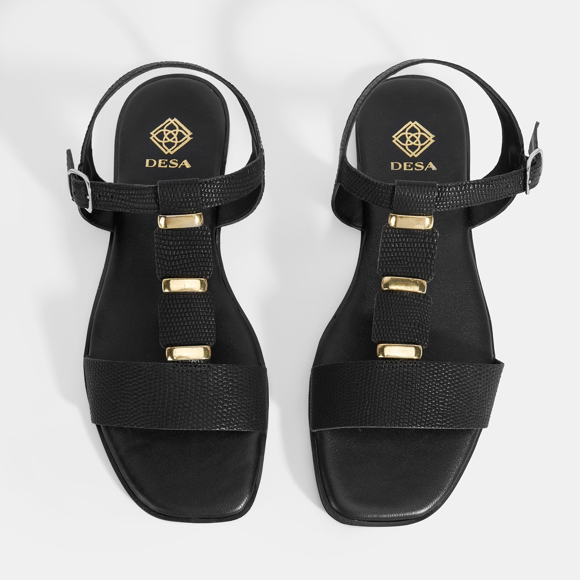 Kadın Siyah Ayarlanabilir Tokalı Deri Sandalet