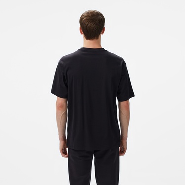 New Balance Lifestyle Erkek Siyah T-Shirt